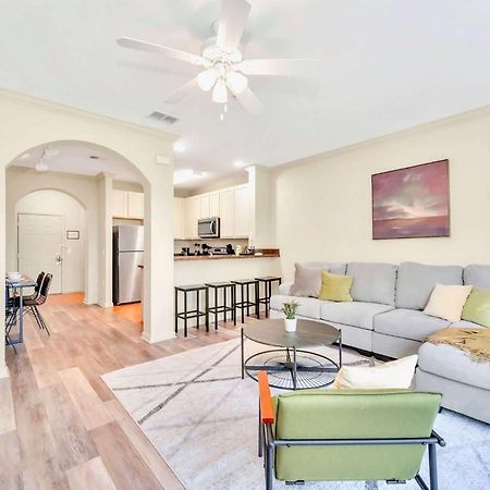 Modern 2Br Condo - Hot Tub And Pool - Near Disney Orlando Exterior photo